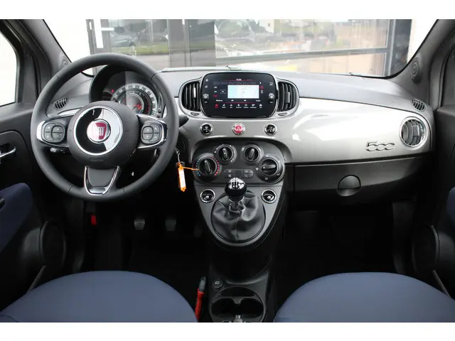 Fiat 500 1.0 Hybrid Cult / Carplay / Navigatie / LMV 15" / N.A.P.