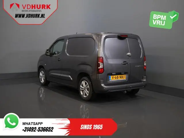 Toyota ProAce City 1.2 Turbo 130 pk Aut. BENZINE 3Pers./ Stoelverw./ Climate/ Keyless/ Carplay/ Crui...