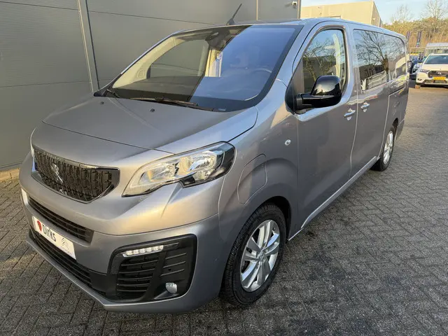 Peugeot e-Expert DC 75 kWh (Stoelverwarming - 2x Schuifdeuren - Keyless Entry - Laadruimte betimmeri...