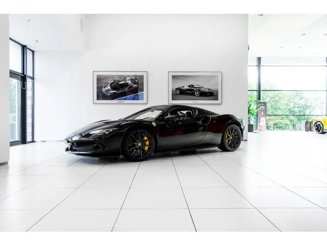 Ferrari 296 GTB ~Ferrari Munsterhuis~