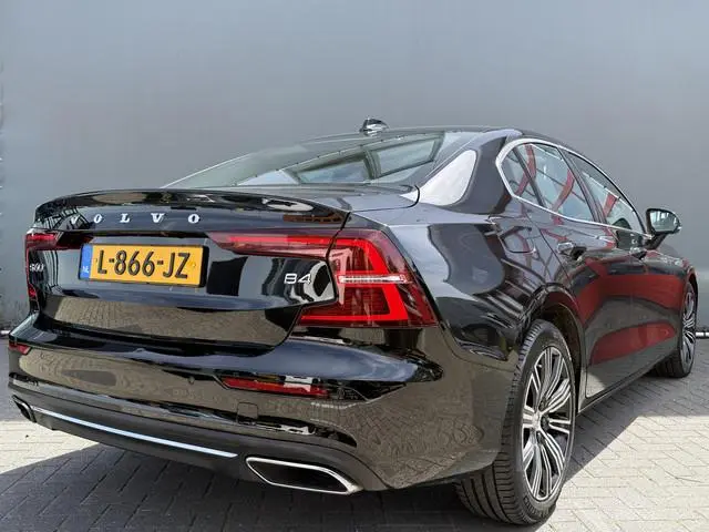 Volvo S60 BWJ 2021 2.0 B4 198 PK Inscription AUTOMAAT | FULL LED | HARMAN/KARDON | LEDER | KEYLESS |...