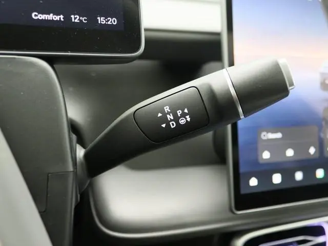 Leapmotor B10
