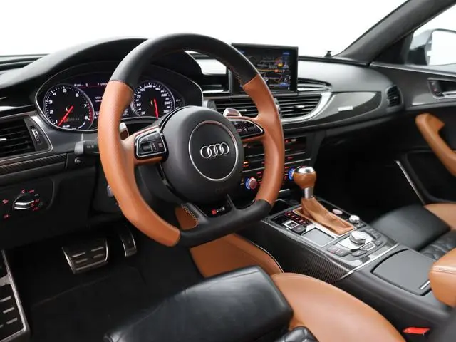 Audi RS6