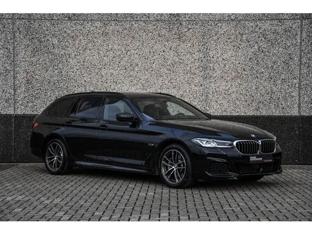 BMW 5-serie Touring 530e xDrive Executive