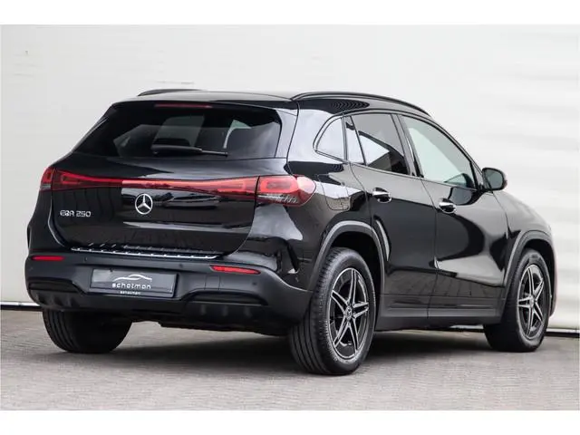 Mercedes-Benz EQA 250 AMG Nightpakket, Widescreen, Trekhaak, Camera 2023