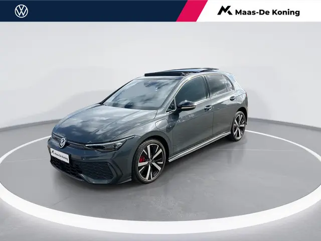Volkswagen Golf 1.5eHybrid 200kW/272PK GTE Black Style · Panoramadak · Apple/Android Car Play · Stoe...