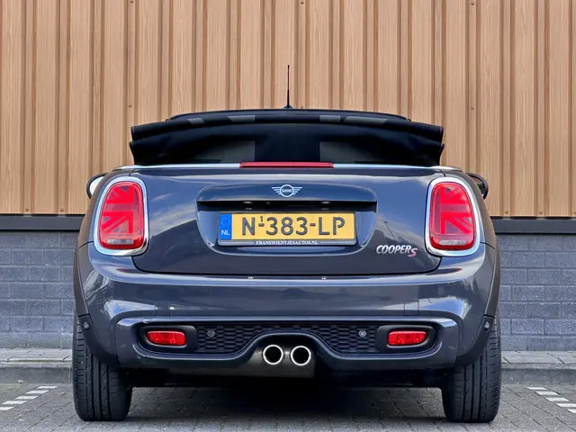 MINI Cooper S Cabrio
