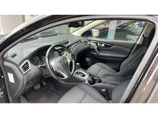 Nissan Qashqai 1.2 N-Connecta / Automaat / Navi / Camera