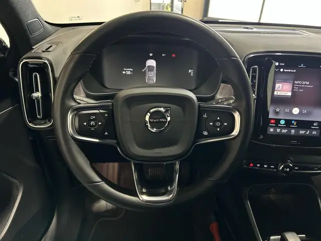 Volvo C40