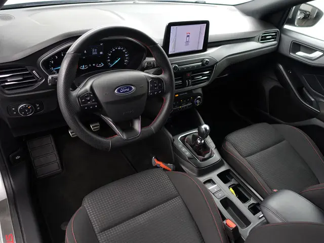 Ford Focus Wagon 1.0 EcoBoost Hybrid ST Line Style- Xenon Led, Carplay, Stuur/Stoelverwarming, Ada C...