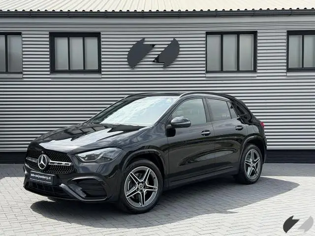 Mercedes-Benz GLA-klasse 250 e AMG Line | memory | trekh | distronic |