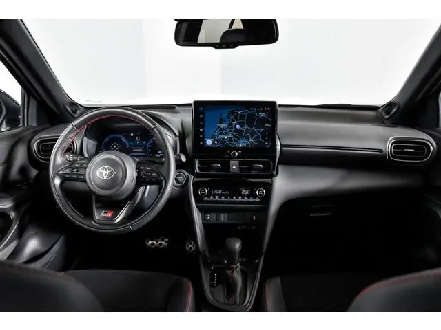 Toyota Yaris Cross 1.5 Hybrid 130 GR SPORT | Adapt. Cruise | Head-up | 360 Camera | Stoel+Stuurverw....