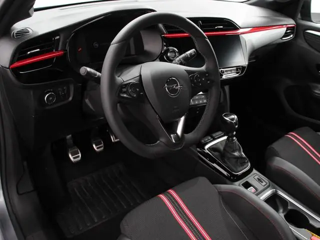 Opel Corsa 1.2 GS Line  Navigatie Apple Carplay/Android Auto Airco Cruise Control Lichtmetalen velge...