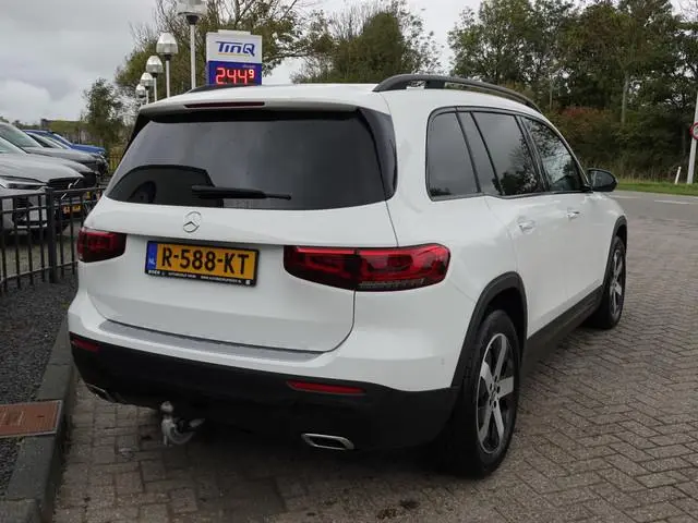 Mercedes-Benz GLB 250 4MATIC 225PK Premium Plus TREKH. | MATRIX | H-LEER | WIDE SCREEN
