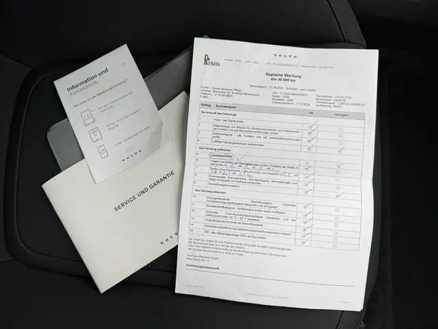 Volvo EX30