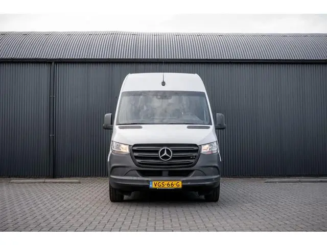 Mercedes-Benz Sprinter 311 CDI RWD L2H2 | | Volledig Ingericht | Mbux | Camera | Climatronic