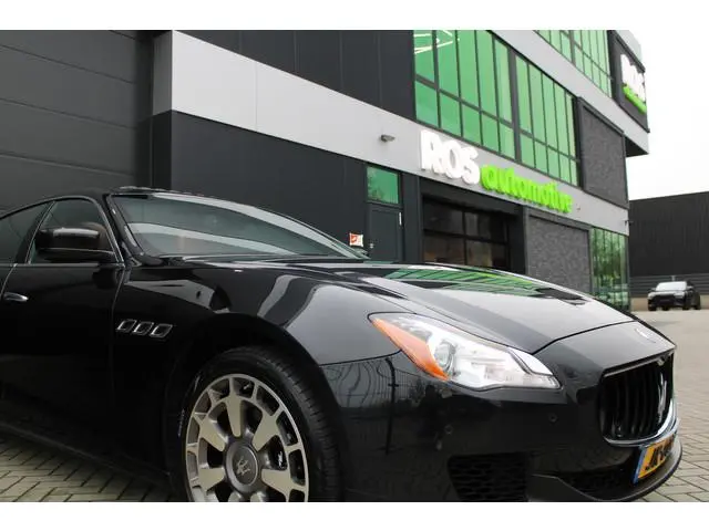 Maserati Quattroporte