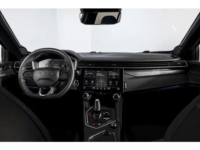 Lynk & Co 01 1.5 PHEV 261PK MY23 | Donkere hemel | 360 Camera | 7.4 kWh boordlader | S/K-panodak | A...