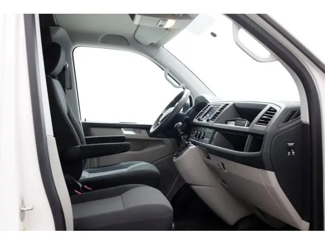 Volkswagen Transporter 2.0 TSI 150pk Benzine L2H3 Airco/Camera/Camper? BPM-VRIJ 03-2019