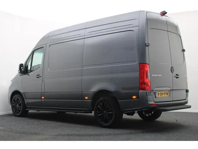 Mercedes-Benz Sprinter 317 CDI Automaat L2H2 Pro 3-Zits, Airco, Cruise, Camera, Navigatie, Bluetooth...