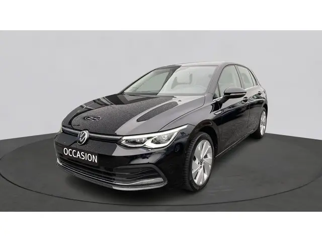 Volkswagen Golf 1.5 TSI 130pk Style Trekhaak Navigatie Full-LED Pdc Acc Android/Carplay