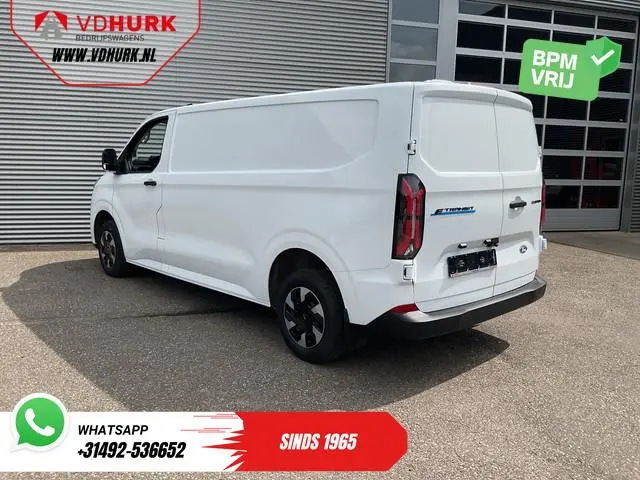 Ford E-Transit Custom L2 330 km WLTP LED/ Standkachel/ Stoelverw./ Snellader/ 2.3t Trekverm./ Carpla...