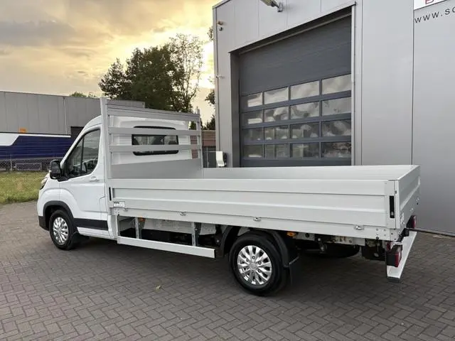Maxus eDeliver9