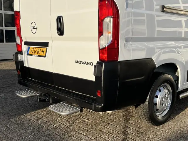 Opel Movano