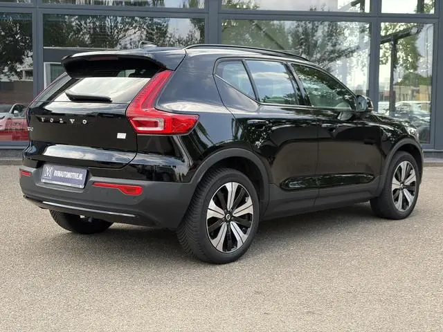 Volvo XC40 Single Motor Plus 69 kWh SOH 95% |STOEL + STUURVERWARMING| ADAPTIEVE CRUISE| DODE HOEK SE...