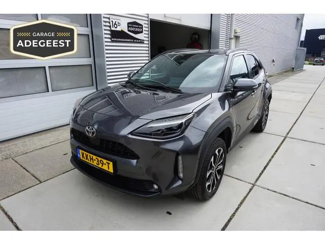 Toyota Yaris Cross 1.5 Hybrid 130 Dynamic |Navi|Carplay|Dodehoek|PDC V+A|Camera|Stoel en stuurverw.|