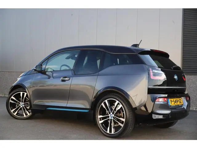 BMW i3 S 184pk Executive 120Ah 42 kWh Adaptive cruise/ Carplay/ W.pomp/ 3-Fase
