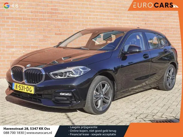 BMW 1-serie 118i Executive Edition Navigatie Apple Carplay/Android Auto Adaptive Cruise Control Park...