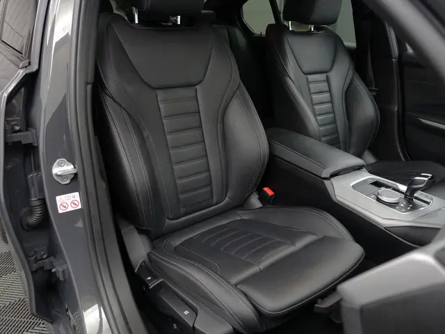 BMW 3-serie 330e eDrive M Sport Aut- Harman Kardon, CarPlay, 360 Camera, Sport Leder Interieur, Virt...