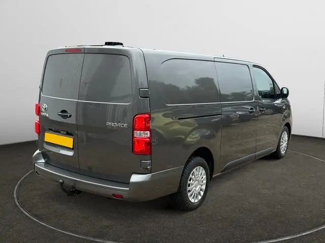 Toyota pro-ace