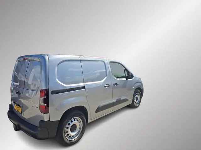 Toyota ProAce City 50 kWh 136pk Challenger Apple & Android auto, Cruise controle, Stoelverwarming, P...