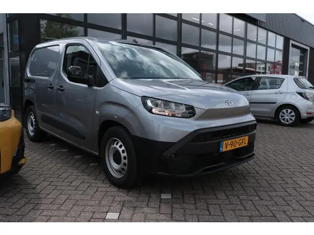 Toyota pro-ace