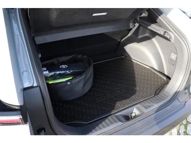 Toyota CHR +