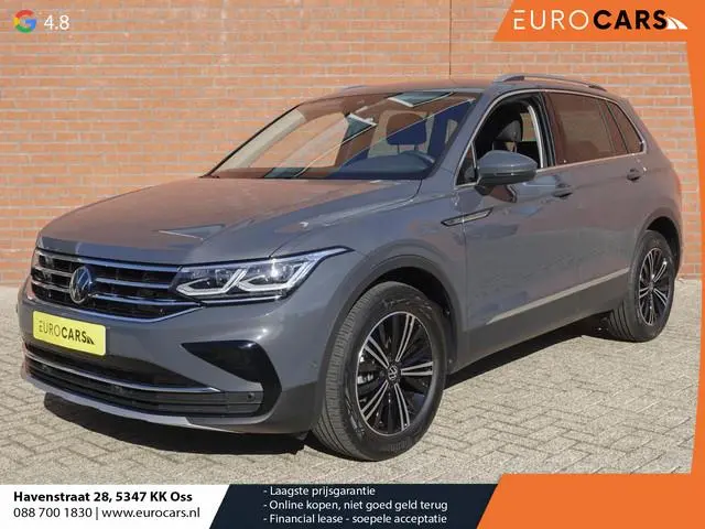 Volkswagen Tiguan 1.5 TSI 150pk DSG Elegance Navigatie Apple Carplay / Android Auto Parkeersensoren...