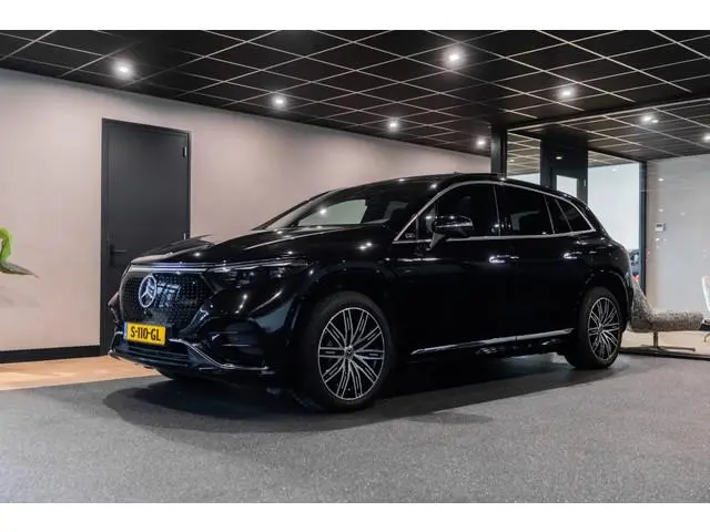 Mercedes-Benz EQS