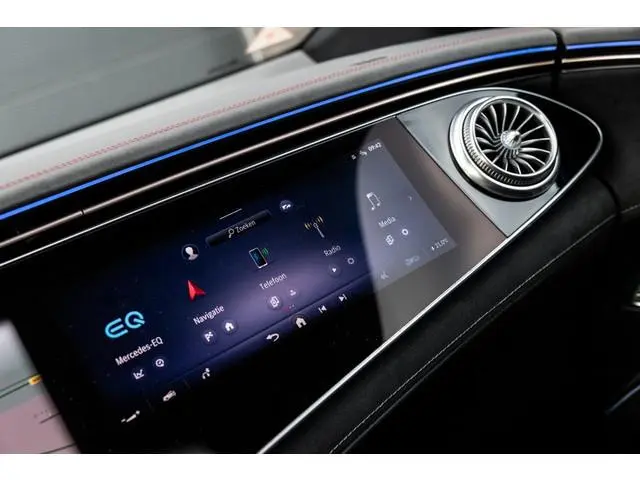 Mercedes-Benz EQS