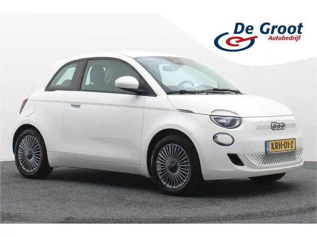 Fiat 500e Icon 42 kWh SOH 96%, Virtual Cockpit, Apple Carplay, Climate, Lane Assist, 16"