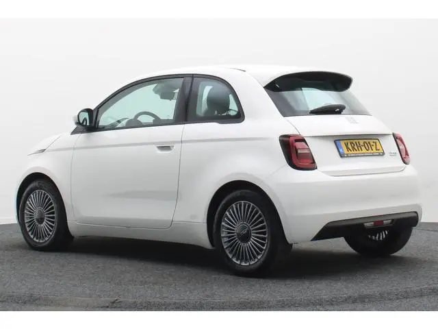Fiat 500e Icon 42 kWh SOH 96%, Virtual Cockpit, Apple Carplay, Climate, Lane Assist, 16"