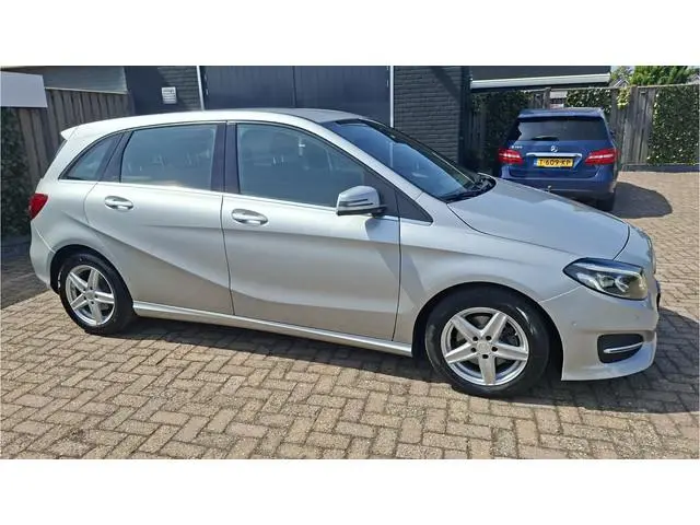 Mercedes-Benz B-klasse 180 Prestige - AUTOMAAT