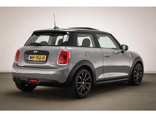 MINI 3-Deurs 1.5 Cooper Serious Business | PANORAMADAK | HARMAN KARDON | CLIMA | NAVIGATIE | PDC | 1...