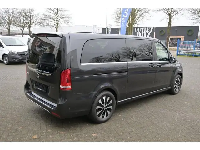 Mercedes-Benz EQV
