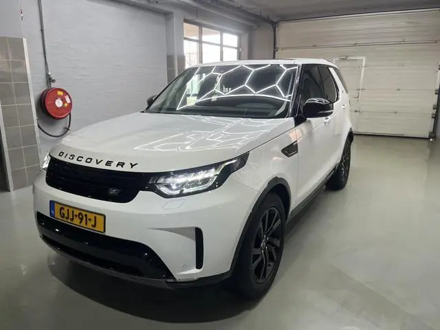 Land Rover Discovery 3.0 Td6 First Edition 7p. Pano 