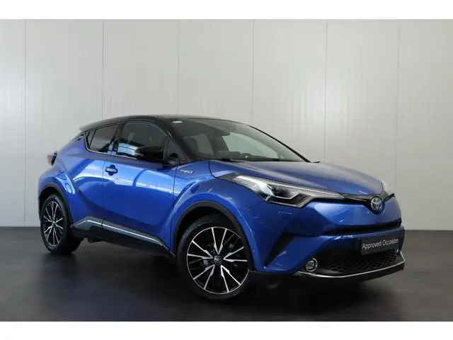 Toyota C-HR 1.8 Hybrid Bi-Tone Plus, BSM, Parkeersensoren