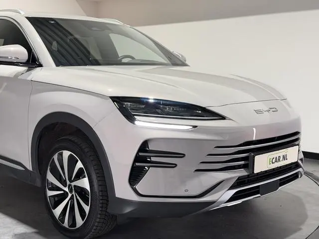 BYD SEAL U