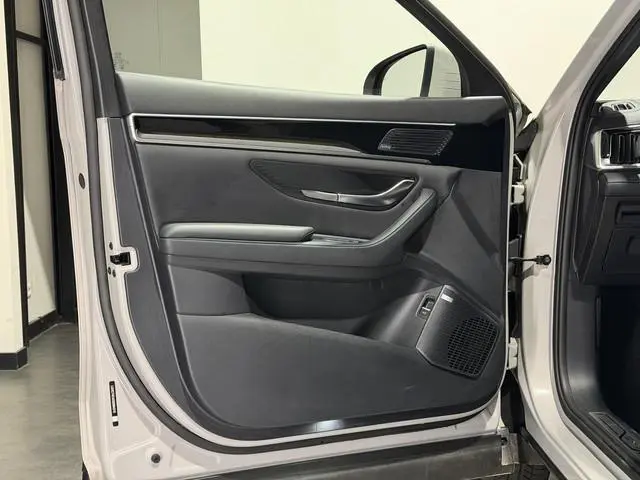 BYD SEAL U