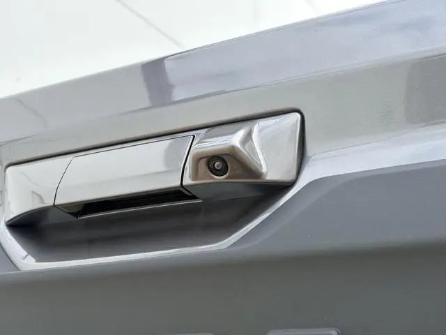 Maxus T90 EV